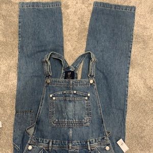 Throwback 90’s style GAP overalls NWT